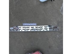 WG1664245007,保險杠防滑板,濟南百思特駕駛室車身焊接廠