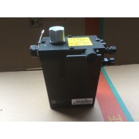 C7H右置快插電動油泵