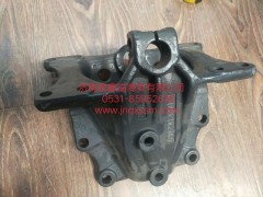 100290200072,前板簧后支架,濟(jì)南泉鑫溢商貿(mào)有限公司