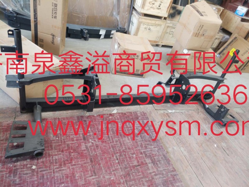 100280300382,前保安裝橫梁總成,濟(jì)南泉鑫溢商貿(mào)有限公司