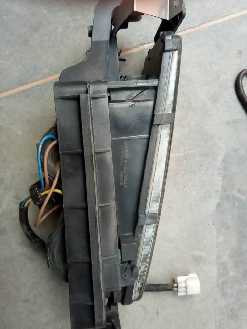 WG9120720003,豪駿霧燈輔助,濟南諾誠重型汽車配件有限公司