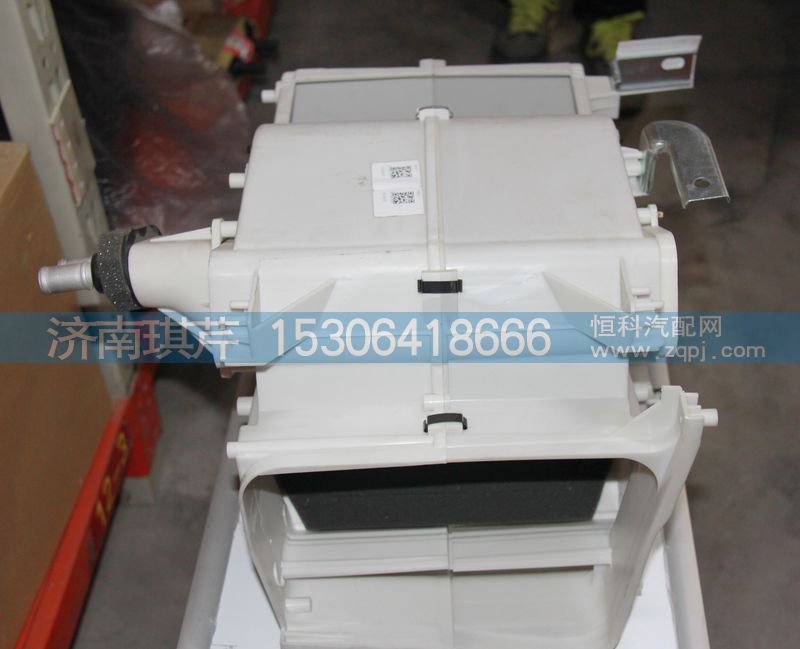 暖風機總成8101B-010（華菱漢馬駕駛室配件）/8101B-010 華菱漢馬駕駛室配件