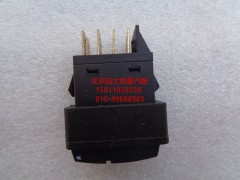 H0373040055A0,強(qiáng)冷開關(guān),北京遠(yuǎn)大歐曼汽車配件有限公司
