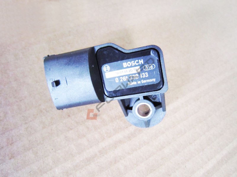 13034248,Intake temperature and pressure sensors,濟(jì)南向前汽車(chē)配件有限公司