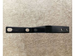 DZ96259541528,排氣管支架Exhaust pipe support,濟南向前汽車配件有限公司