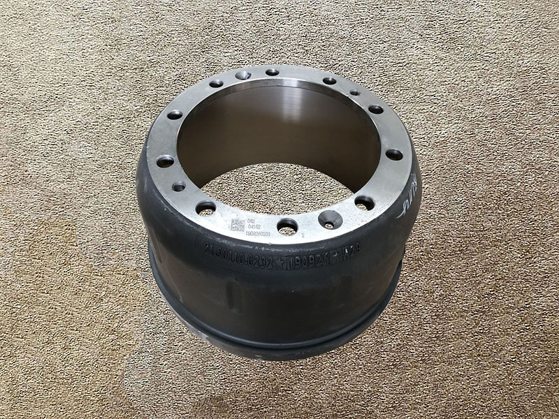 81.50110.0232,前制動鼓，F(xiàn)ront brake drum HDM7.5,濟南向前汽車配件有限公司