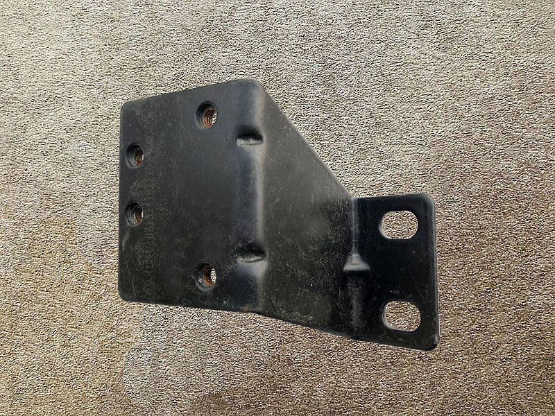 DZ13241821204,干燥器固定支架，Dryer holder,濟(jì)南向前汽車(chē)配件有限公司