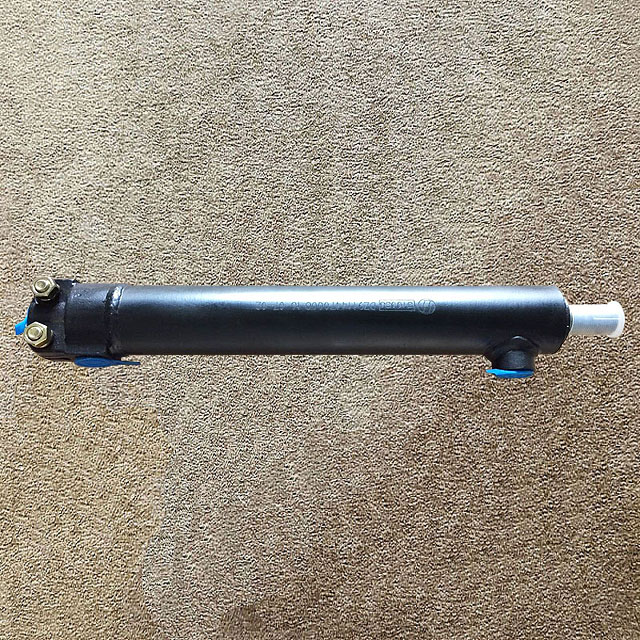 DZ9114470008,Steering booster cylinder,濟南向前汽車配件有限公司