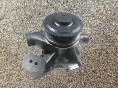 61800061007,water pump assembly,濟南向前汽車配件有限公司