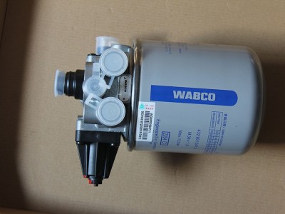 WG9000360571,空氣干燥器（1.0mpa帶控銀罐）,濟南冠澤卡車配件營銷中心