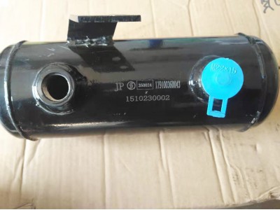 陜汽軍車配件179100360043預(yù)排水貯氣筒
