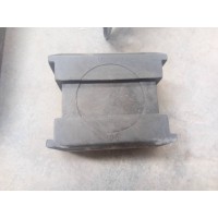 重汽豪沃70礦車變速箱吊架梁膠套AZ9770590324