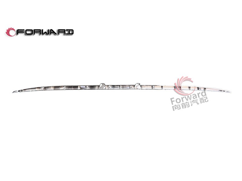 徐工漢風(fēng)XG2  車身保險杠系統(tǒng) 452825901  保險杠下裝飾條三/XGA28EWZF411R-03521  保險杠下裝飾條三