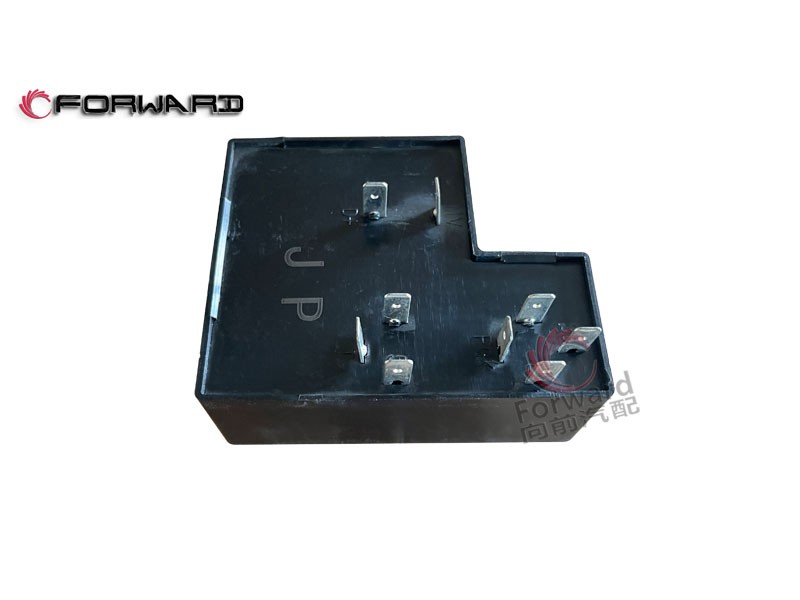 SHACMAN  特種車 燃油預(yù)熱系統(tǒng)  DZ9100580051 火焰預(yù)熱控制器/DZ9100580051 火焰預(yù)熱控制器