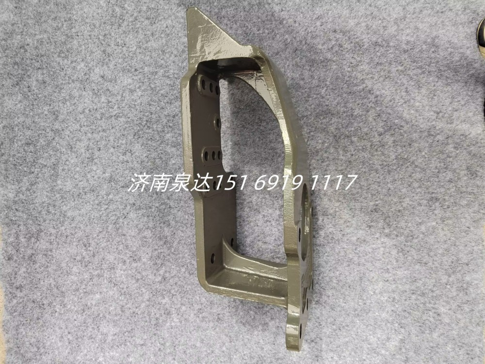 WG9731470060重汽豪沃T5G方向機(jī)支架轉(zhuǎn)向器支架轉(zhuǎn)向機(jī)支架/WG9731470060