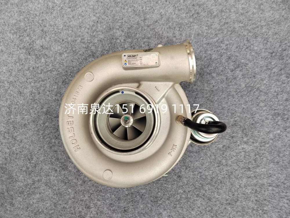 重汽曼發(fā)動機(jī)廢氣渦輪增壓器總成增壓機(jī)總成/202V09100-7926