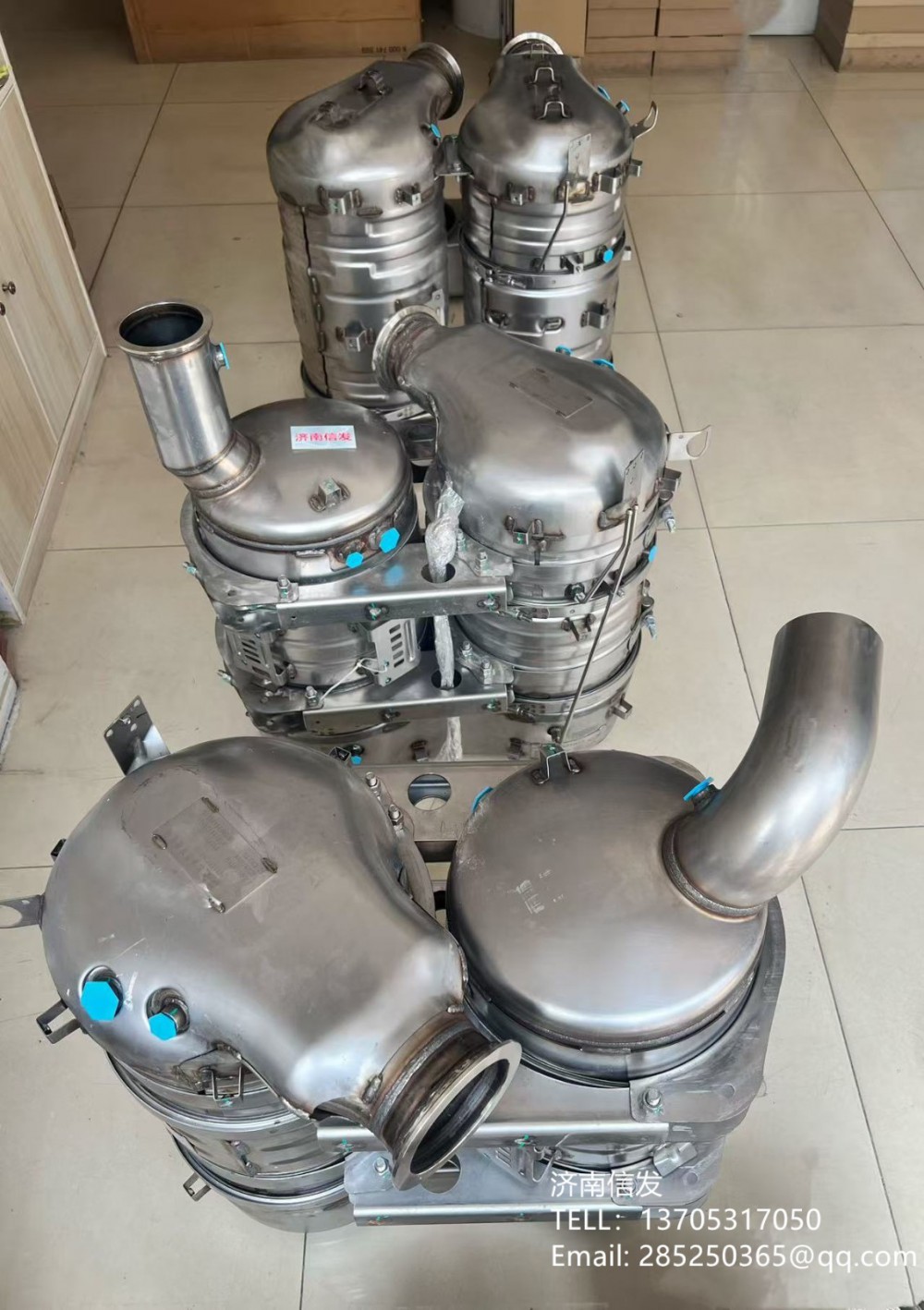 AZ9H3154620001,AZ9H3154620001汕德卡U型垂直后處理器,濟(jì)南信發(fā)汽車配件有限公司