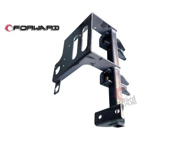 84HGFWA11-05250 右側(cè)下踏步支撐支架,Support bracket for the lower right step,濟南向前汽車配件有限公司