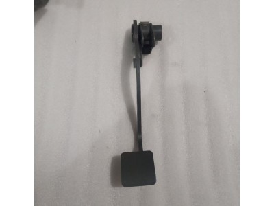T7低地板老款離合器踏板總成離合踏板支架，WG9925230522，50元