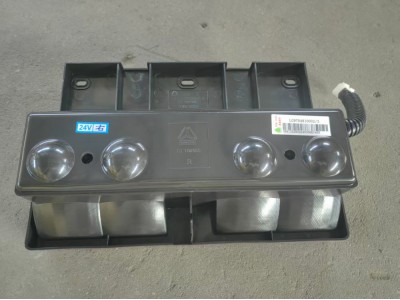 LG9704810002組合后尾燈（右）