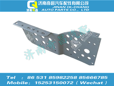 az9525930024,豪瀚配件 豪瀚保險杠右支架總成,濟(jì)南奇昌汽車配件有限公司