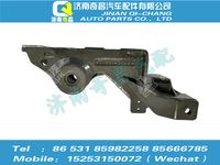 az1651430020,豪瀚配件 豪瀚前懸右上支架總成,濟(jì)南奇昌汽車(chē)配件有限公司
