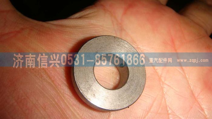 WG2229100059,惰輪軸壓塊,濟南信興汽車配件貿(mào)易有限公司