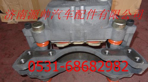 1110833501020,歐曼奇兵前右制動(dòng)器總成,濟(jì)南源帥汽車配件有限公司