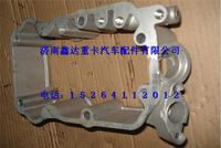 VG1096040053   ,重汽發(fā)動機搖臂罩下罩總成                         ,濟南鑫達重卡汽車配件有限公司