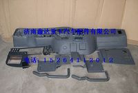 WG1642160000       ,重汽豪沃儀表臺(tái)總成                                                ,濟(jì)南鑫達(dá)重卡汽車(chē)配件有限公司