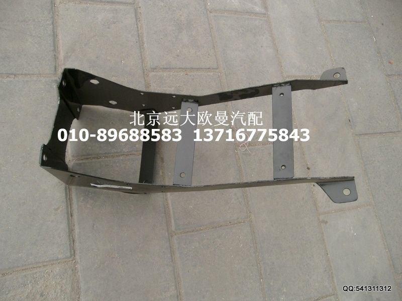 1B24984310037,擋泥板支架前輪后,北京遠大歐曼汽車配件有限公司