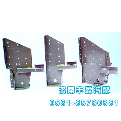 66781,斯術(shù)爾及斯太王保險(xiǎn)杠托架,濟(jì)南信久汽配銷售中心
