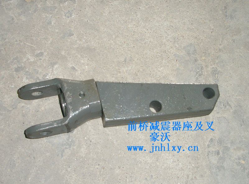 99100680065,前橋減震器座及叉,濟(jì)南約書(shū)亞汽車(chē)配件有限公司（原華魯信業(yè)）