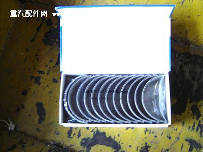 61800030049A,61800030049A.連桿瓦(420馬力),濟南港新貿易有限公司